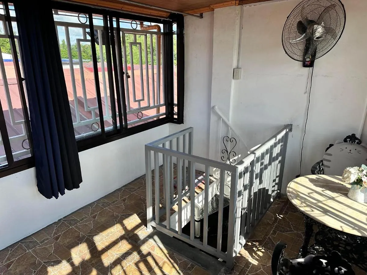 Apartamento Full House The White Haven In Clark Ángeles Filipinas